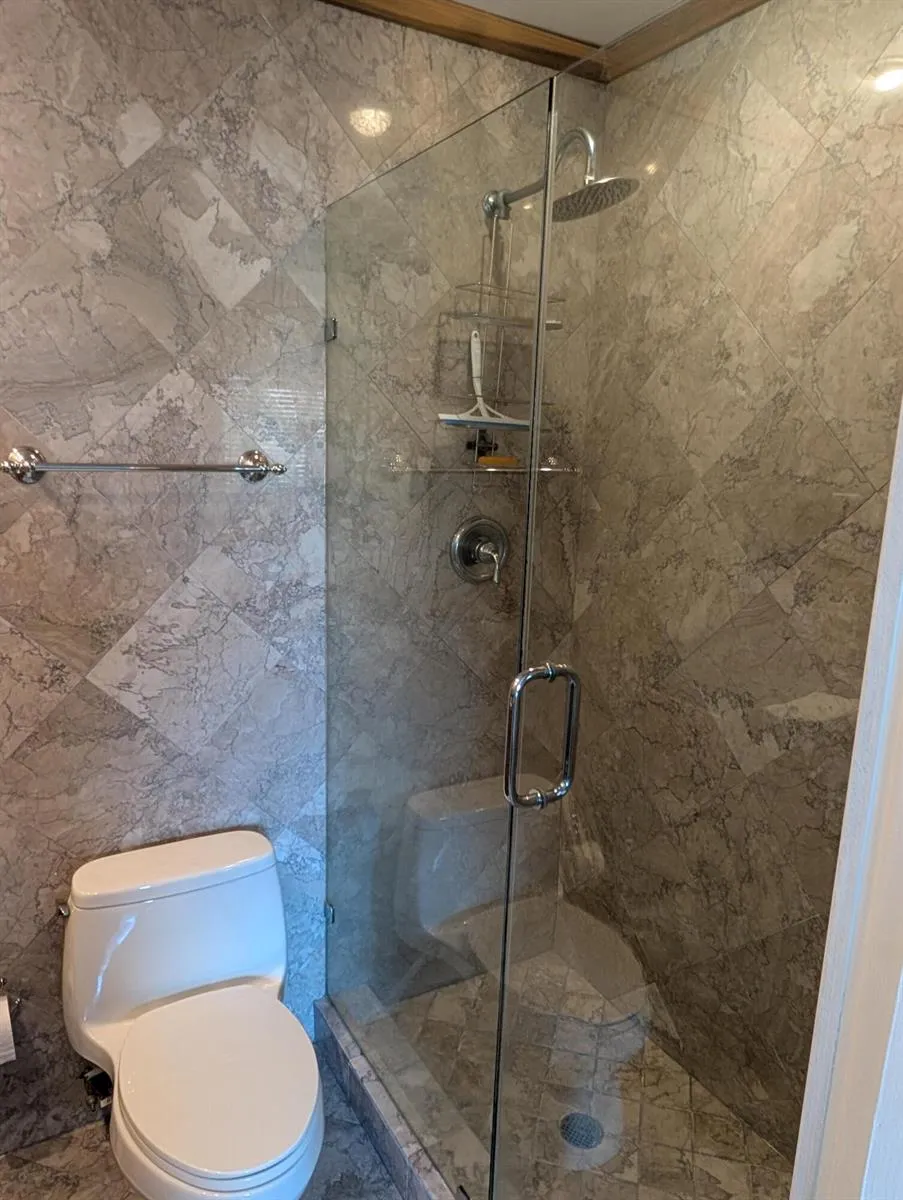 930 SE 9th Avenue #11 Pompano Beach, FL 33060