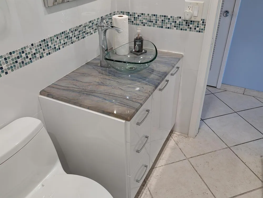 930 SE 9th Avenue #11 Pompano Beach, FL 33060