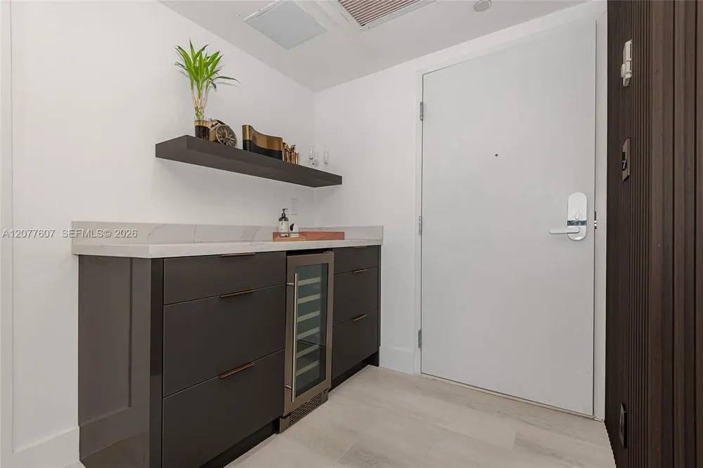 2301 Collins Ave #1134 Miami Beach, FL 33139
