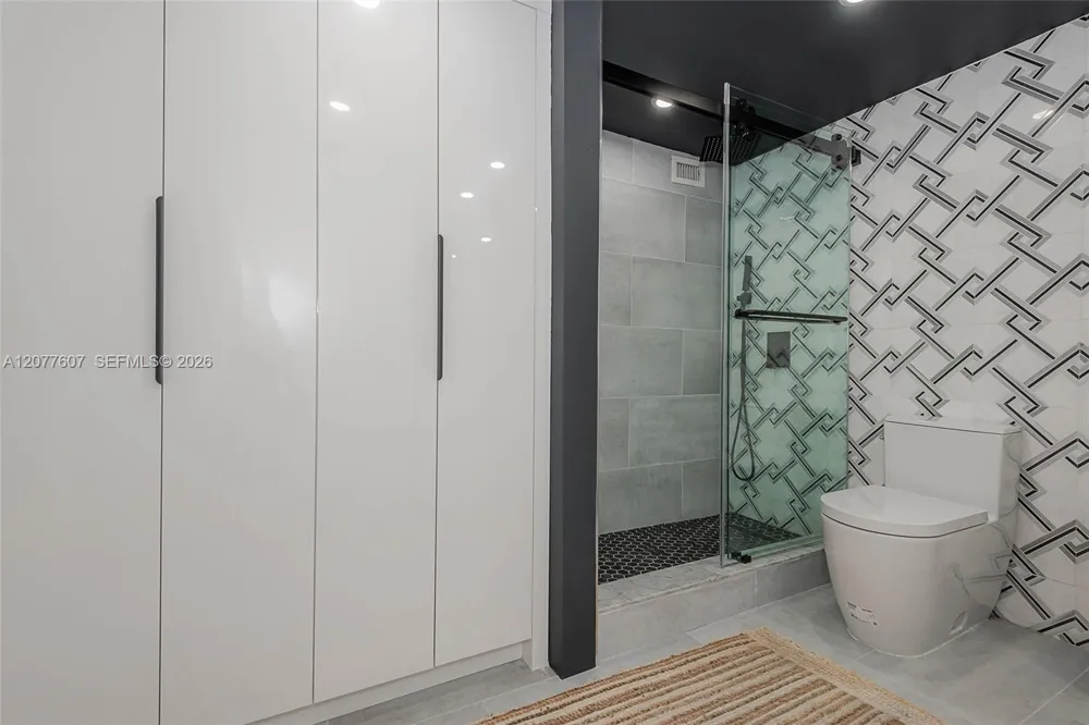 2301 Collins Ave #1134 Miami Beach, FL 33139
