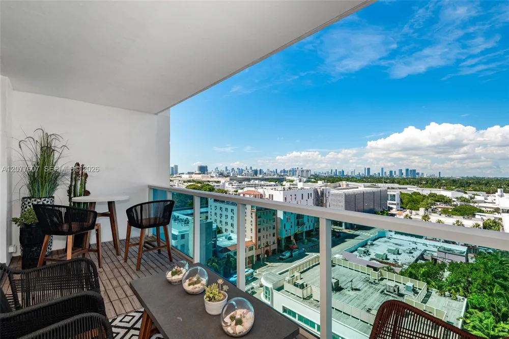 2301 Collins Ave #1134 Miami Beach, FL 33139