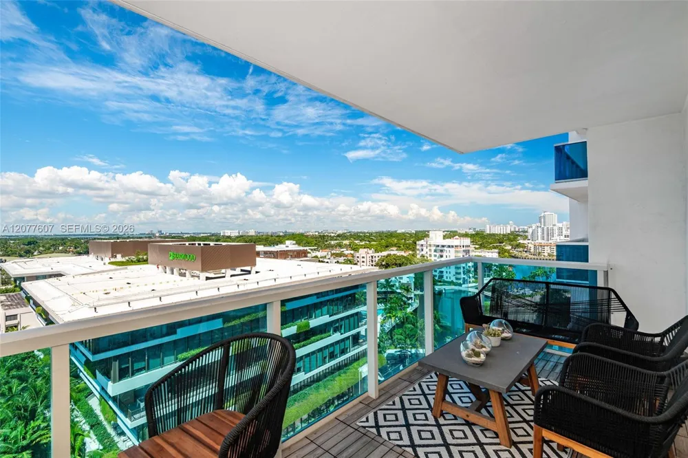 2301 Collins Ave #1134 Miami Beach, FL 33139