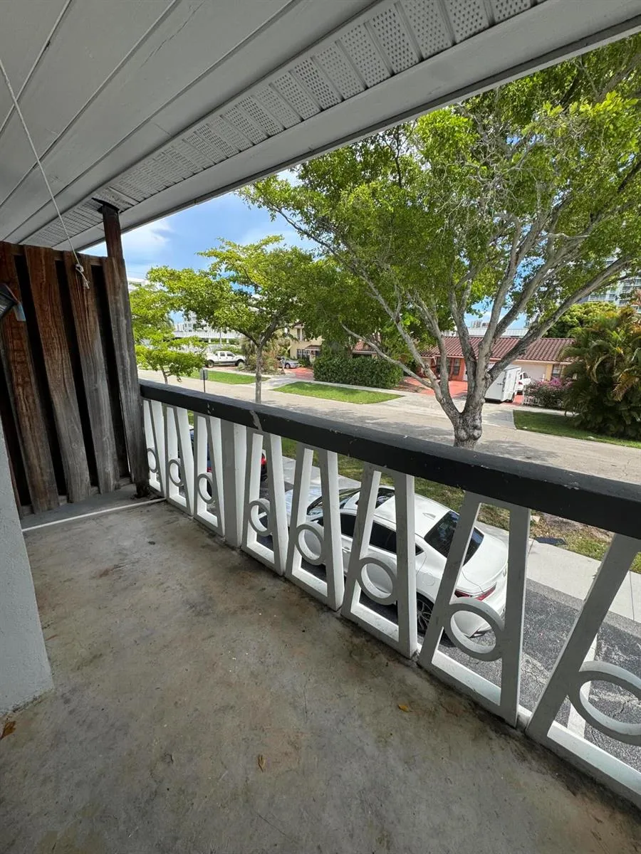 510 Lake Shore Drive #0360 Lake Park, FL 33403