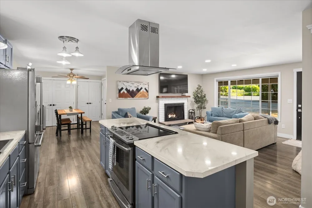 2923 193rd Place SE Bothell, WA 98012