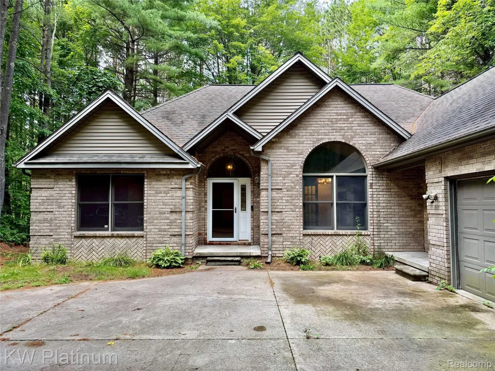 7308 Bryce Road Clyde Township, MI 48049