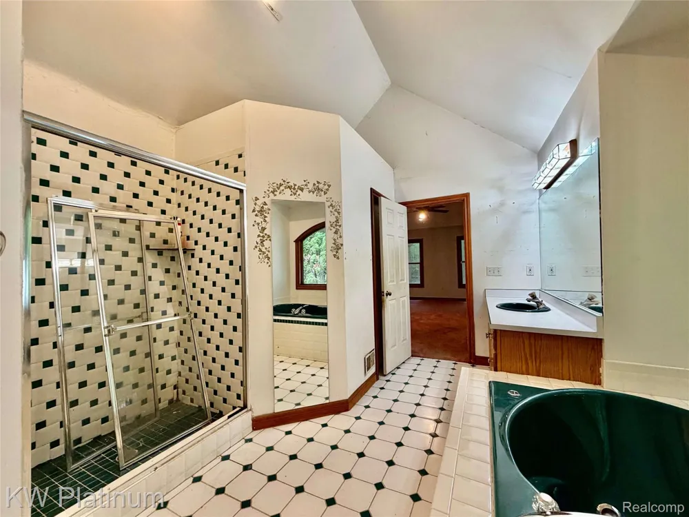 7308 Bryce Road Clyde Township, MI 48049
