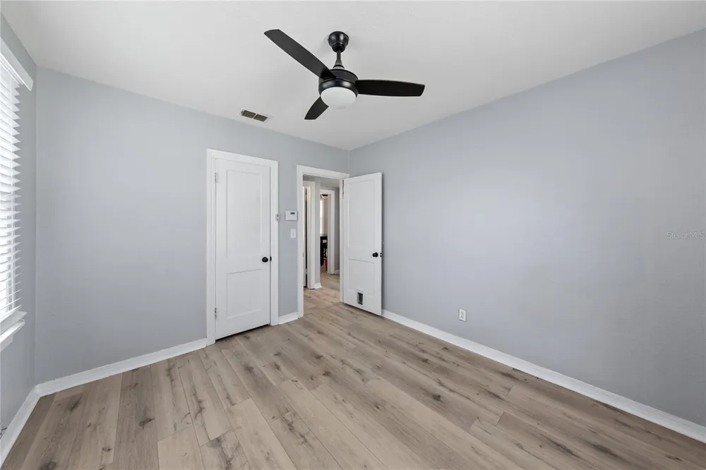 3861 GALICIA ROAD Jacksonville, FL 32217