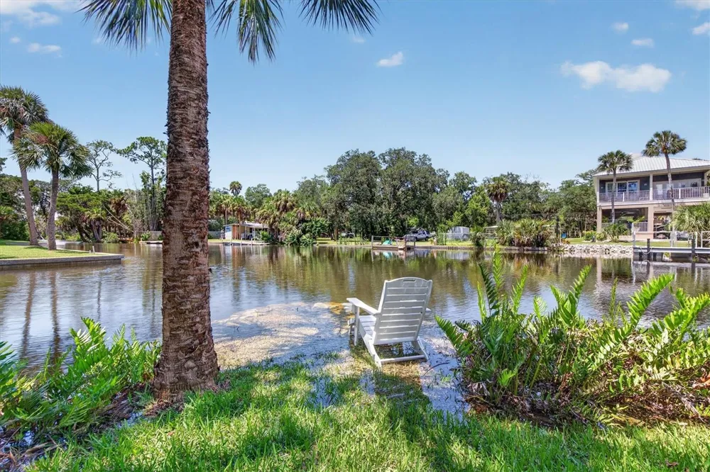 6086 ISLAND DRIVE Weeki Wachee, FL 34607