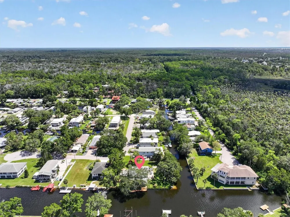 6086 ISLAND DRIVE Weeki Wachee, FL 34607