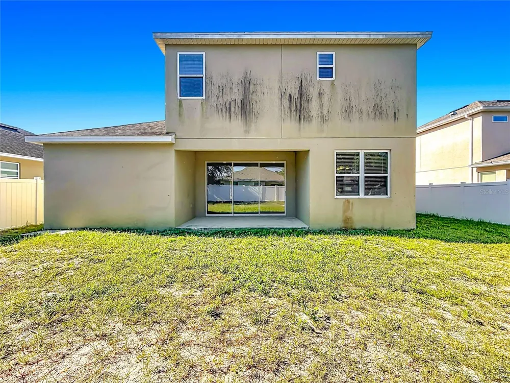 3319 BETHPAGE LOOP Mount Dora, FL 32757