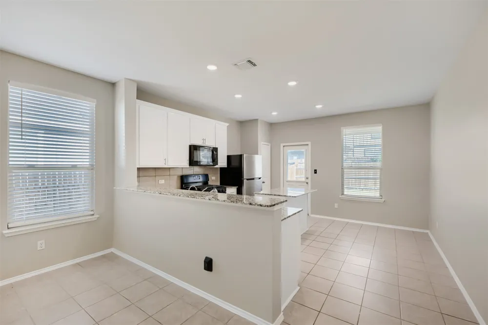 324 Harper Lane Georgetown, TX 78626