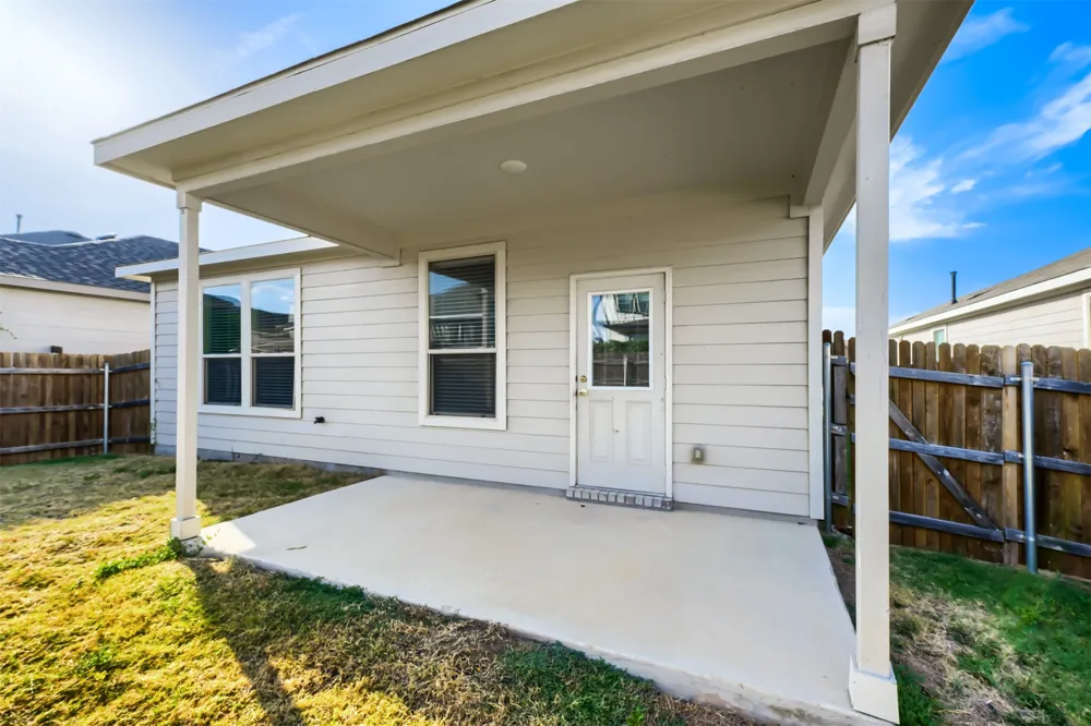 324 Harper Lane Georgetown, TX 78626