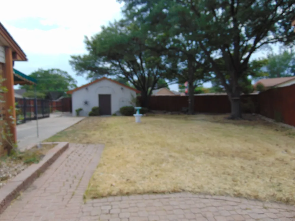 1110 Meandering Way Mesquite, TX 75150