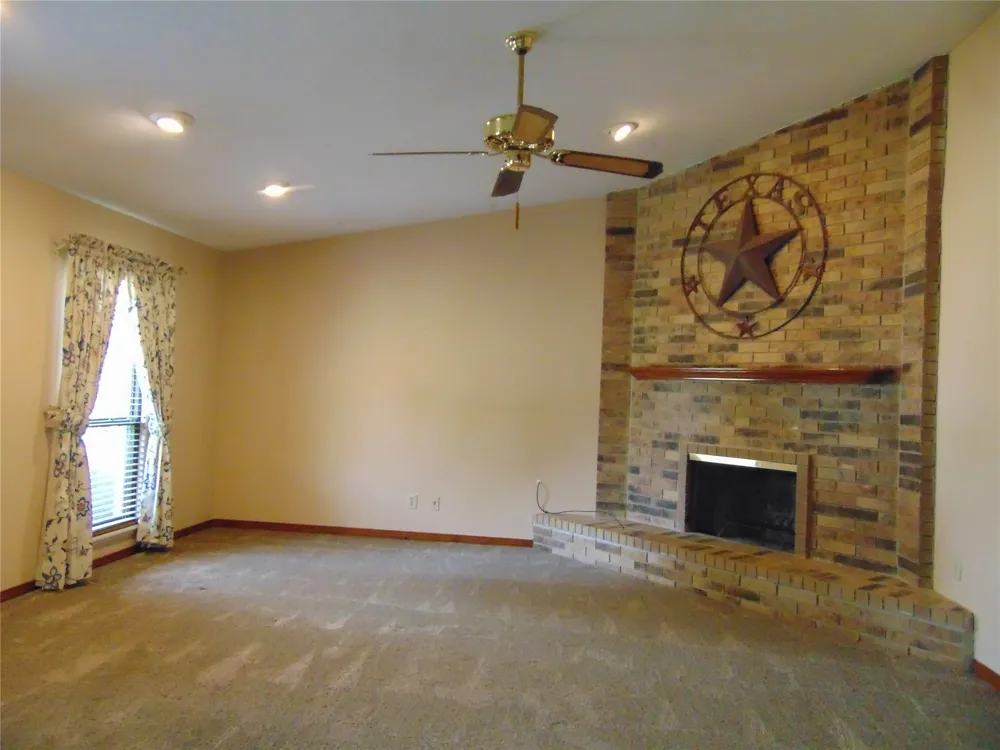 1110 Meandering Way Mesquite, TX 75150