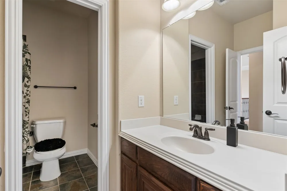 4136 Choctaw Drive Carrollton, TX 75010