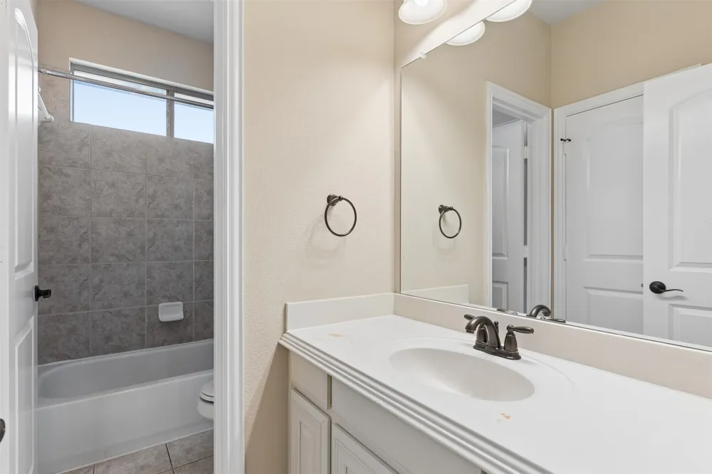 4136 Choctaw Drive Carrollton, TX 75010