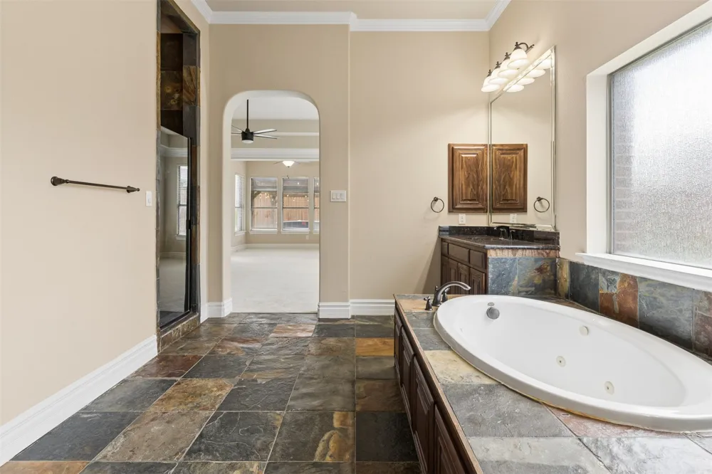 4136 Choctaw Drive Carrollton, TX 75010