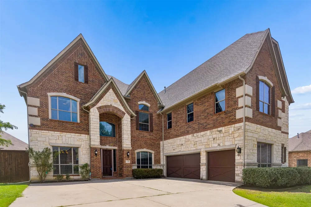 4136 Choctaw Drive Carrollton, TX 75010