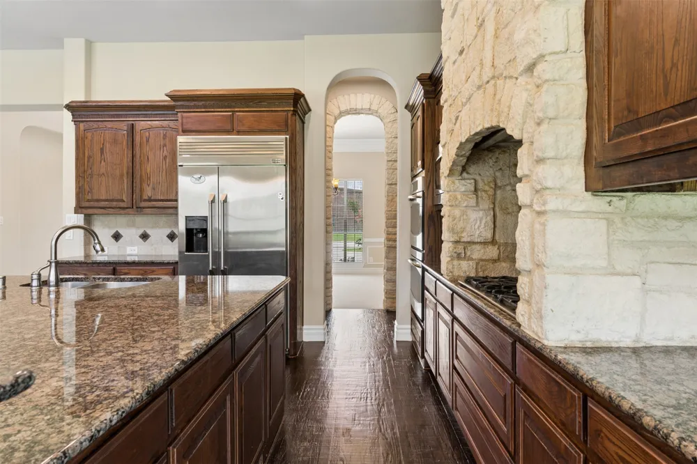 4136 Choctaw Drive Carrollton, TX 75010
