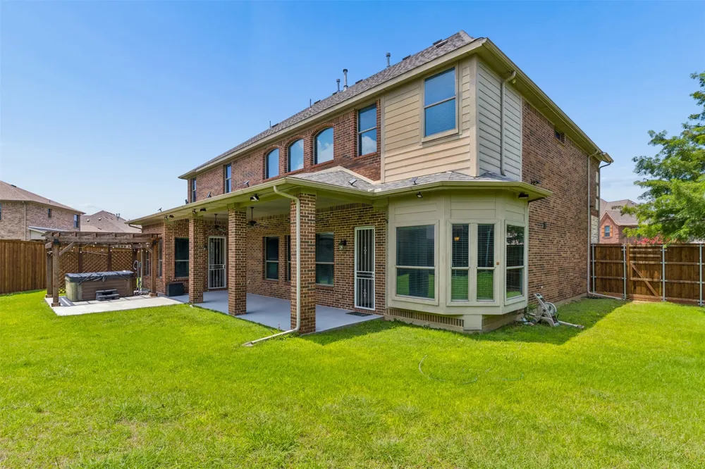 4136 Choctaw Drive Carrollton, TX 75010