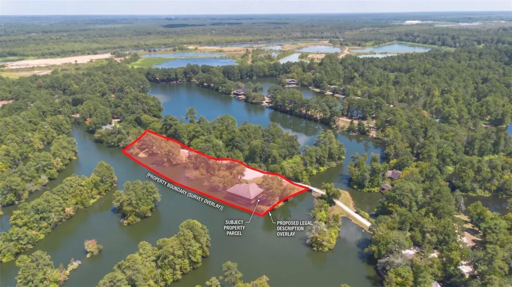 8 Smith Loop S Cleveland, TX 77327