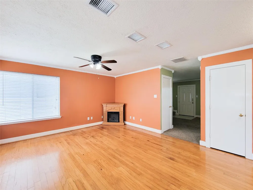 9607 Farrell Drive Houston, TX 77070