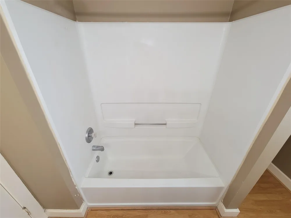 9607 Farrell Drive Houston, TX 77070