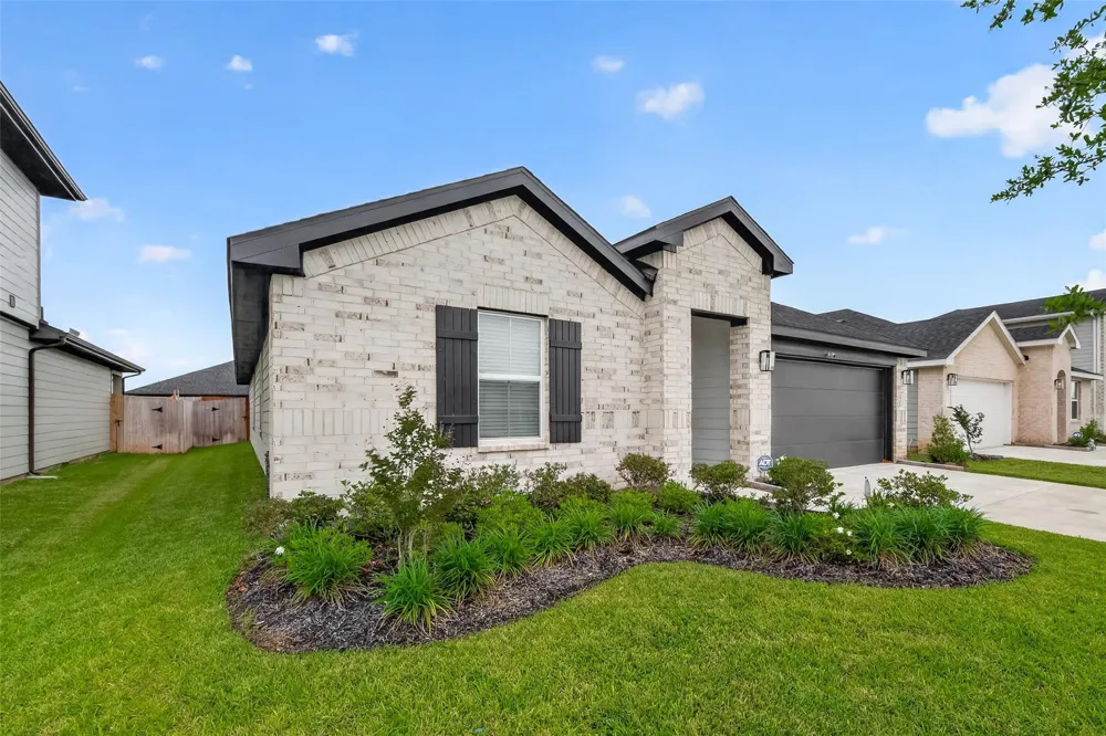 30518 White Cliff Court Fulshear, TX 77441