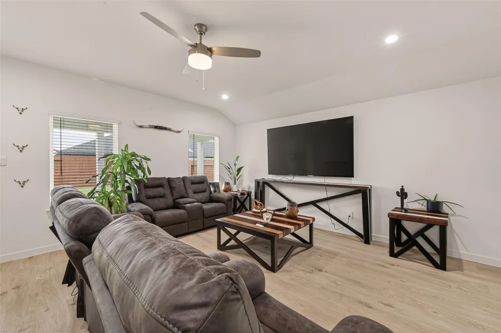 30518 White Cliff Court Fulshear, TX 77441