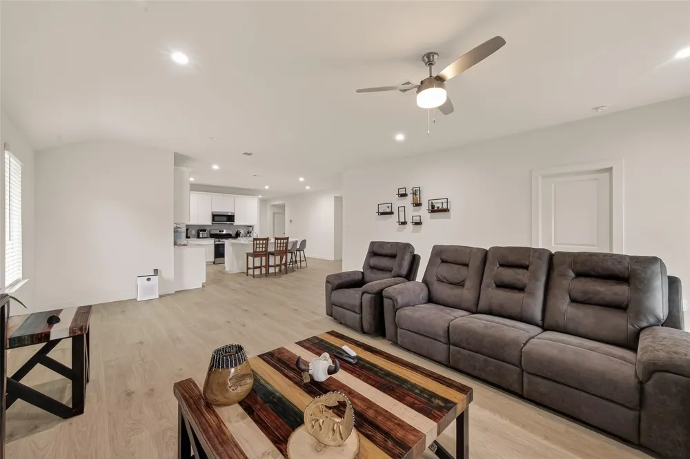 30518 White Cliff Court Fulshear, TX 77441