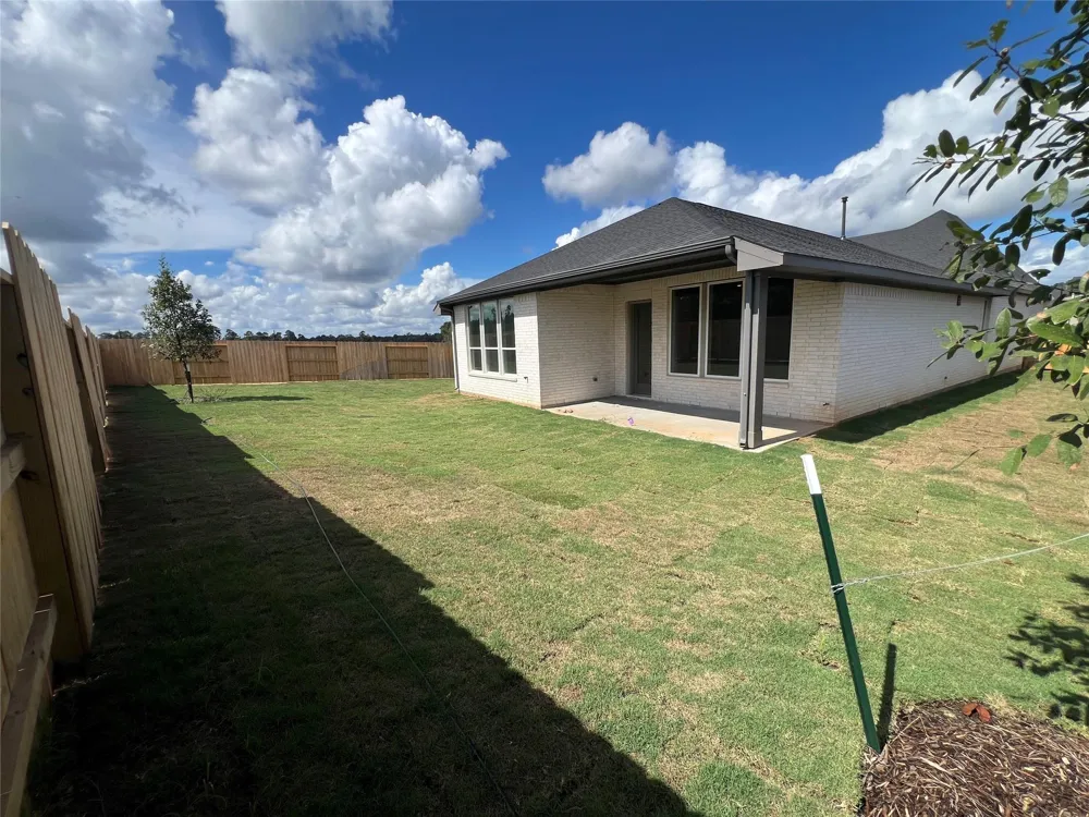 6929 Nubuck Drive Montgomery, TX 77316