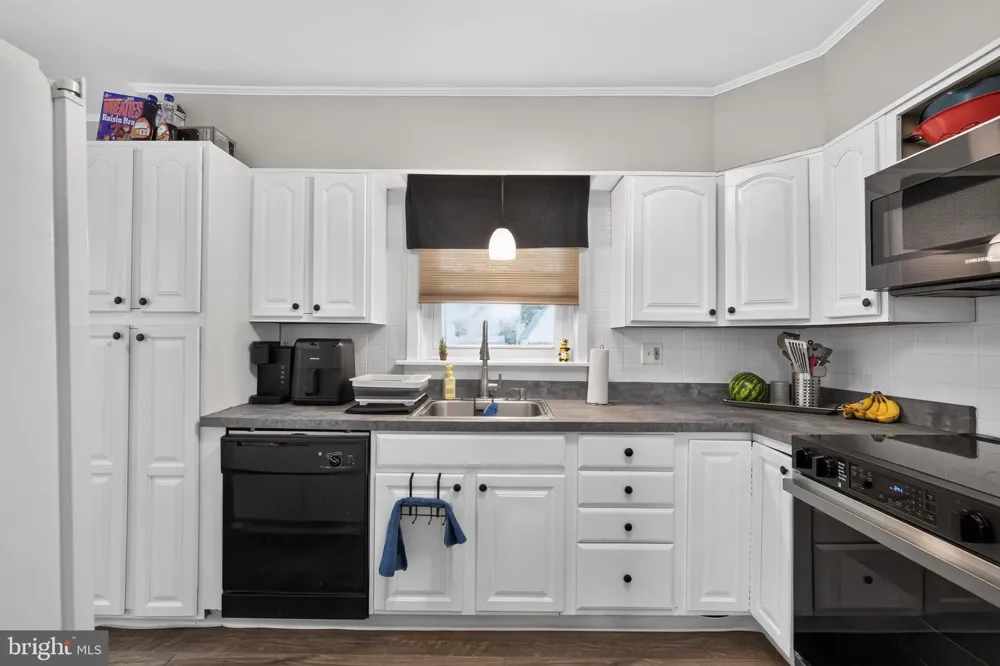 131 PENN STREET Lansdale, PA 19446