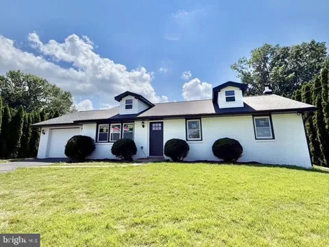 14 COWPATH ROAD