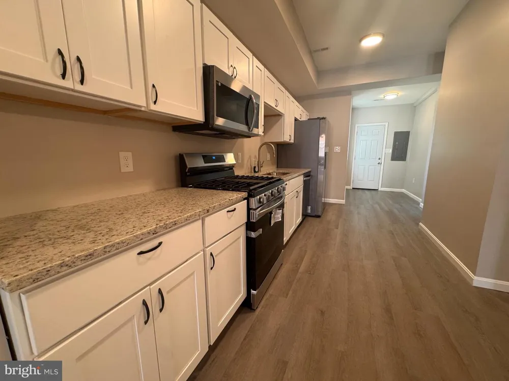 827 HARLEM AVENUE Baltimore, MD 21201