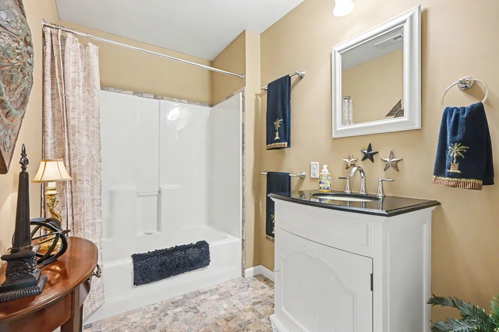 368 Summerset Drive Kalamazoo, MI 49009