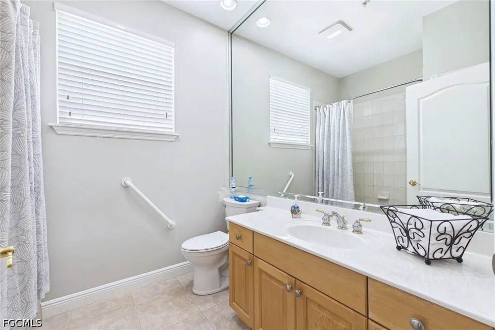 Riverchase Court Alva, FL 33920
