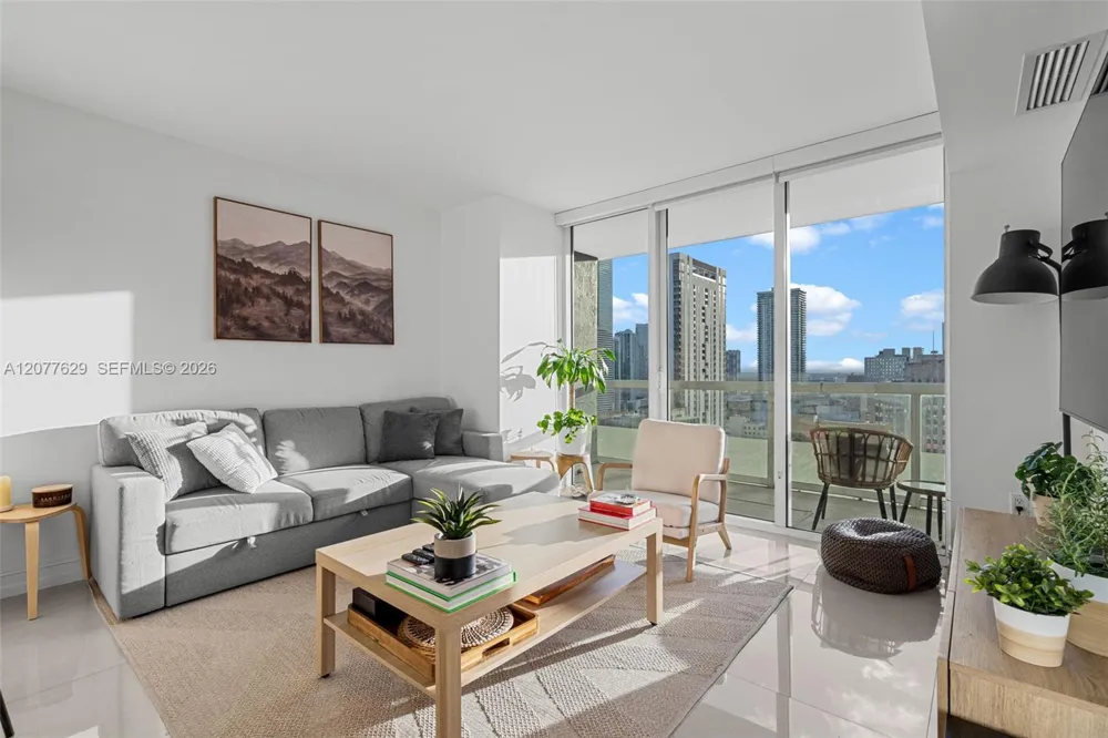 50 Biscayne Blvd #2507 Miami, FL 33132