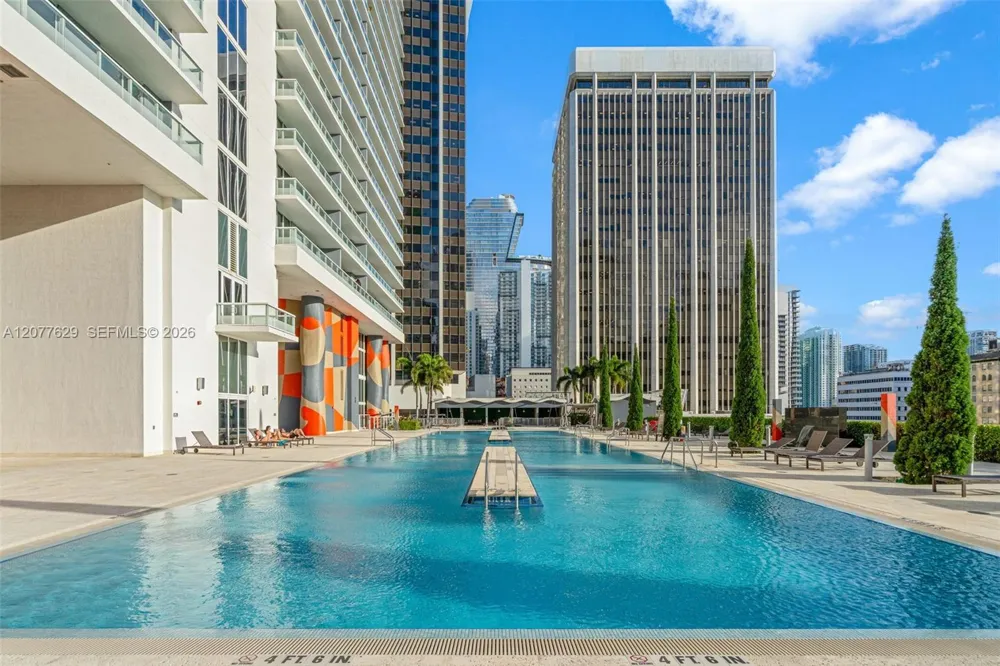 50 Biscayne Blvd #2507 Miami, FL 33132