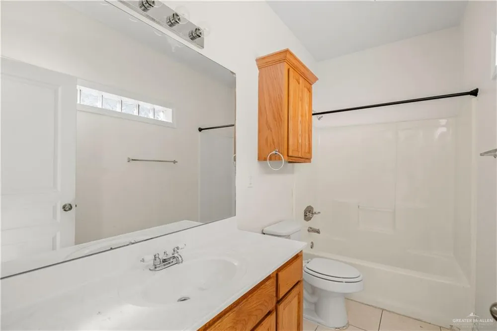 3036 Scottland Drive #2 Edinburg, TX 78539