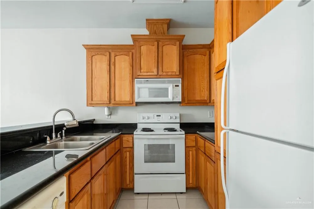 3036 Scottland Drive #2 Edinburg, TX 78539