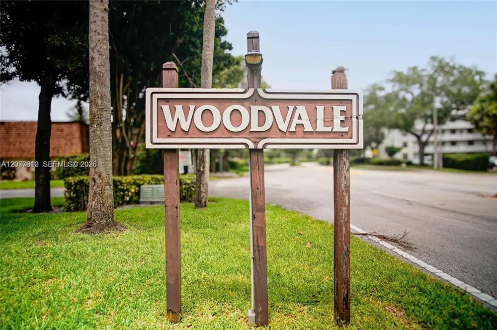 2161 Orange Grove Dr #A-9 Davie, FL 33324