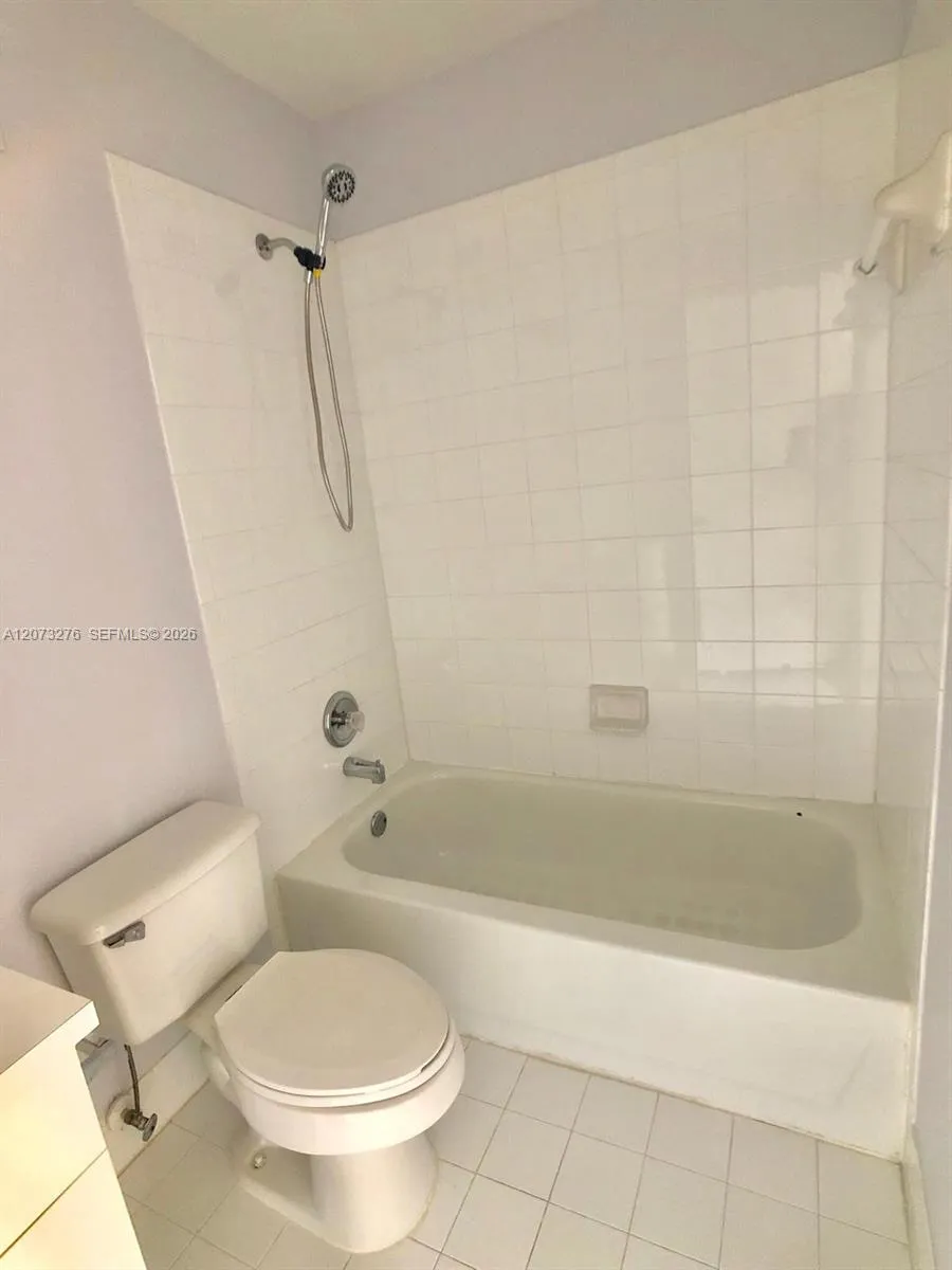 12218 SW 8th Ct Pembroke Pines, FL 33025