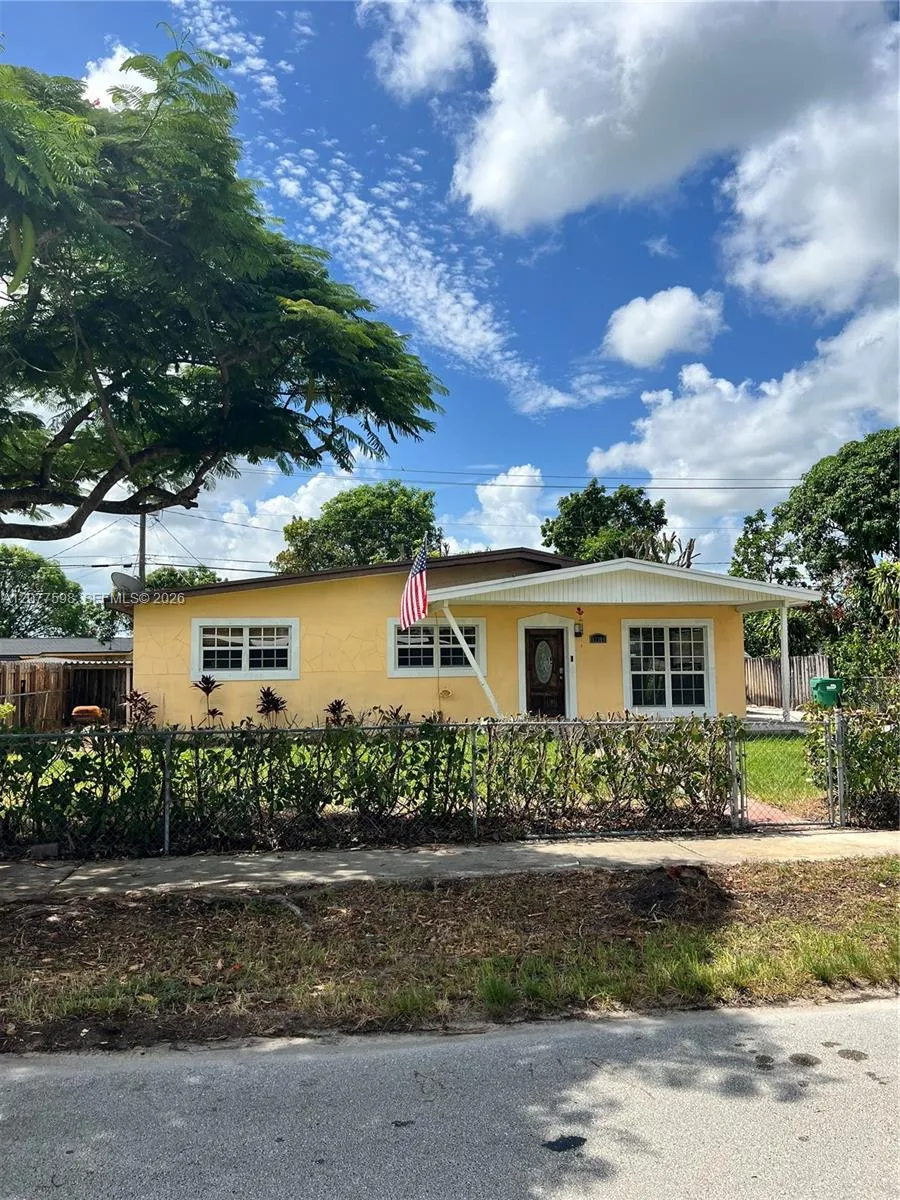 12360 SW 188th Ter Miami, FL 33177