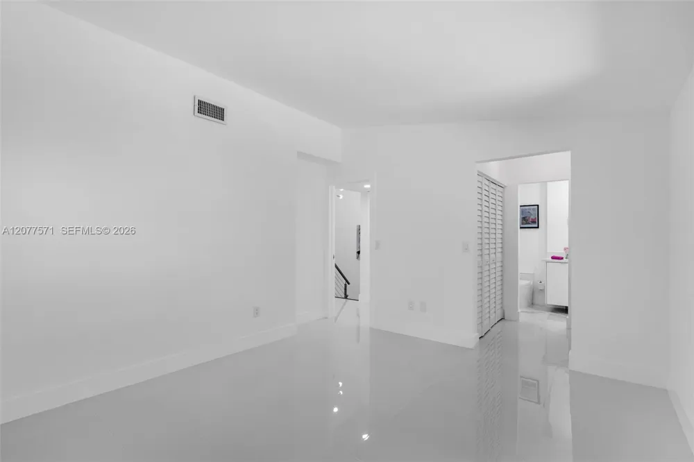 3843 Alcantara Ave #76B Doral, FL 33178