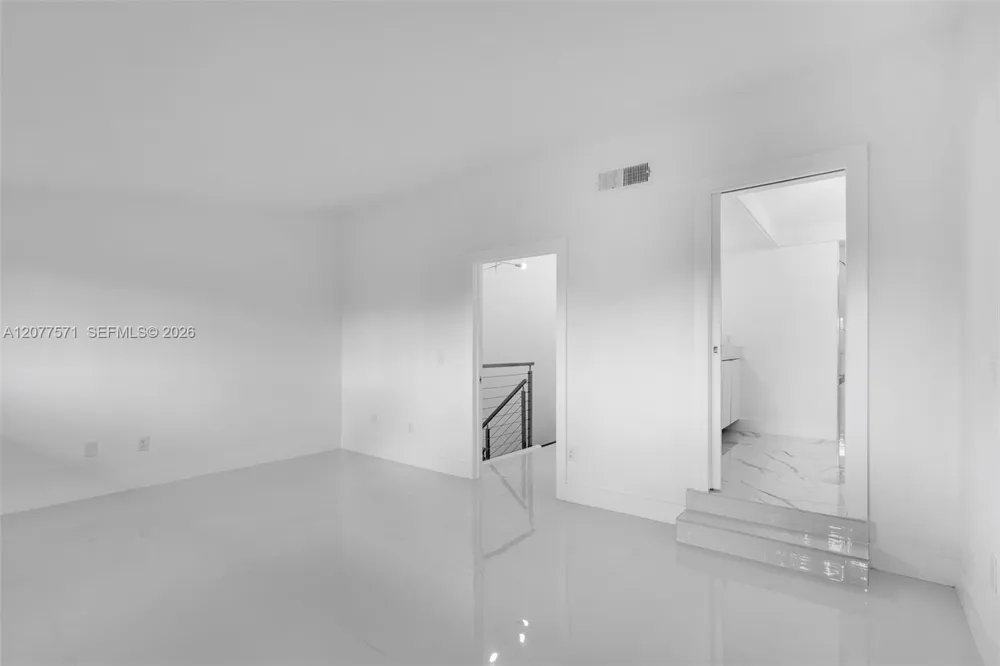 3843 Alcantara Ave #76B Doral, FL 33178