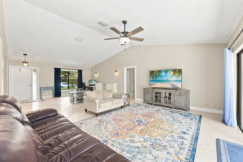 10666 NW 2ND PLACE Coral Springs, FL 33071