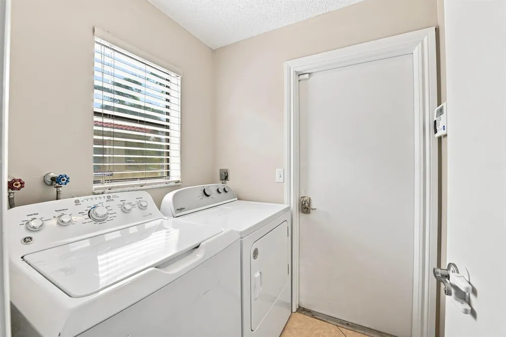 10666 NW 2ND PLACE Coral Springs, FL 33071