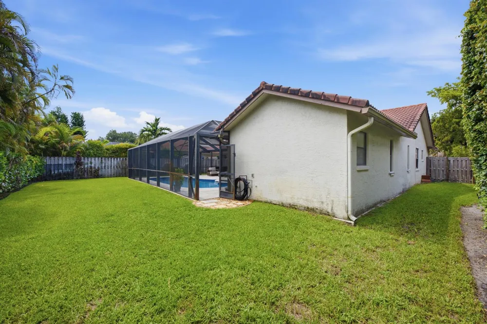 10666 NW 2ND PLACE Coral Springs, FL 33071