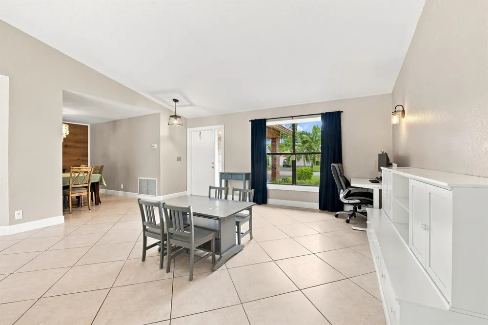 10666 NW 2ND PLACE Coral Springs, FL 33071