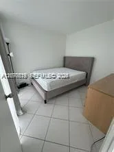851 Three Island Blvd #418 Hallandale Beach, FL 33009